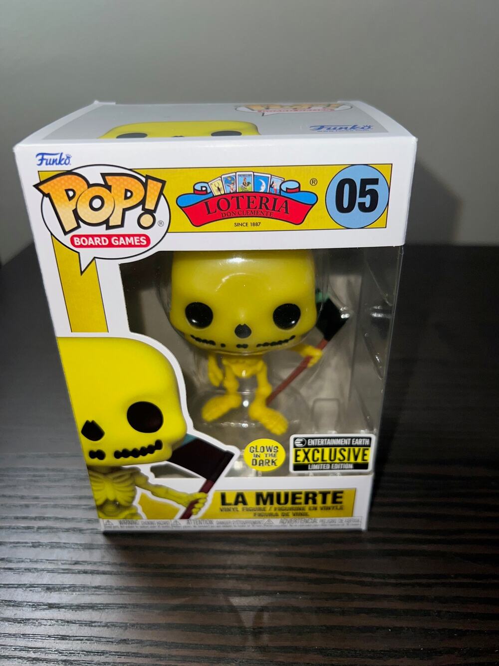 VAULTED LIMITED EDITION EXCLUSIVE GLOW La Muerte Funko Pop #05 Board Games GITD
